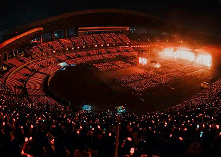 云顶集团透明屏闪耀周杰伦张韶涵演唱会和GETshow展！