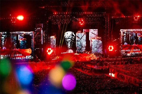双星闪耀！云顶集团LED巨幕助力周杰伦、张韶涵打造沉浸式视听盛宴！